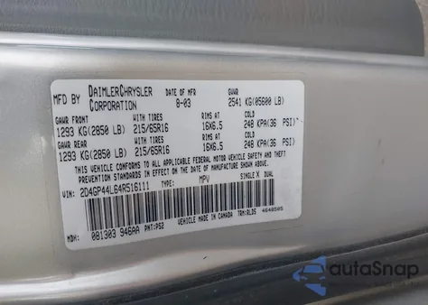 2004 Dodge Grand Caravan Sxt z USA, uszkodzony, nr VIN 2D4GP44L64R516111